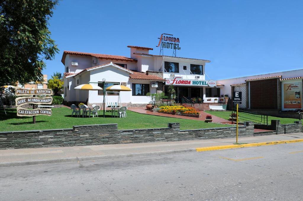 Hotel Florida Villa Carlos Paz Exterior foto